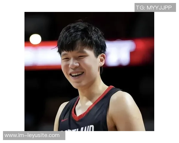 拓媒坚信杨瀚森潜力无限不会因缺乏上场机会而失去信心